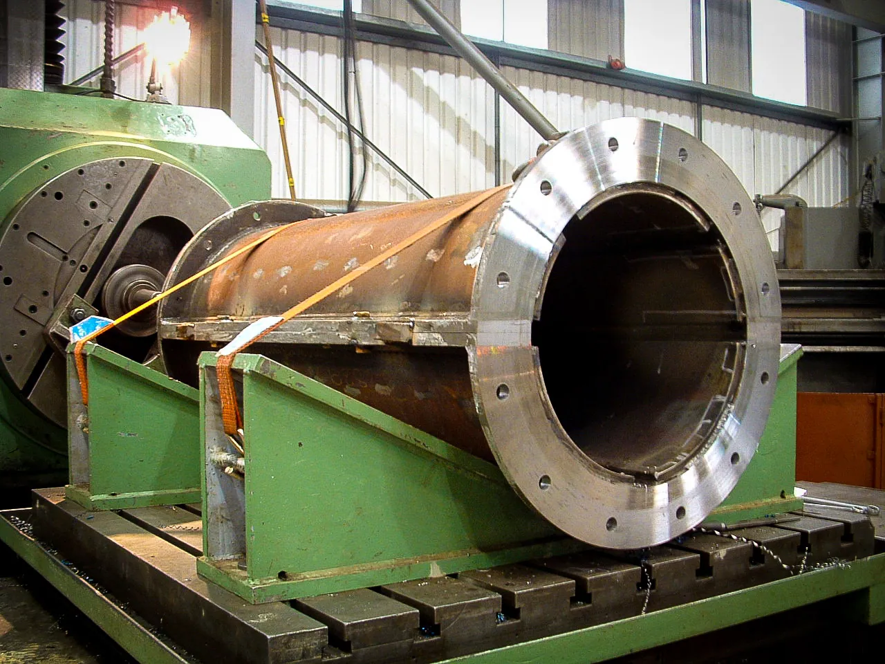 Machining a large flanged component